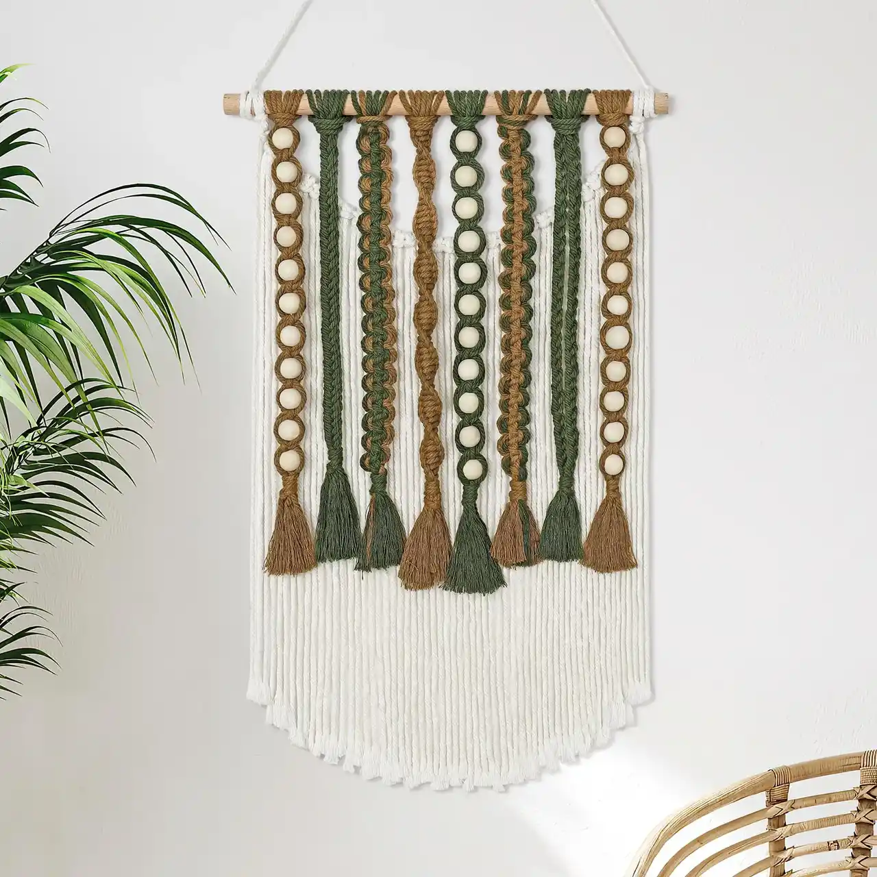 Xenos macrame wall hanging image 2